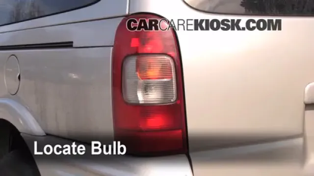 1998 Pontiac Trans Sport Montana 3.4L V6 (4 Door) Luces Luz de freno (reemplazar foco)